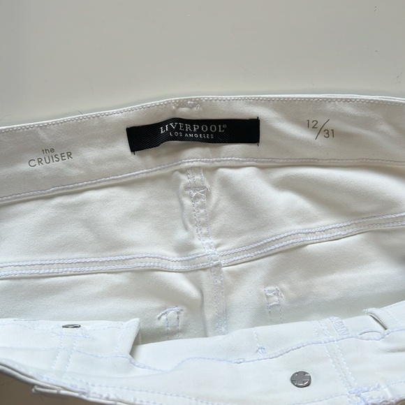 Liverpool The Gia Cruiser Pull On No See Through White Jean Shorts Size 12 - Picture 8 of 10